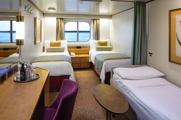 HAL Noordam Partial View Sea 4.jpg